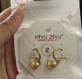 Earrings 9